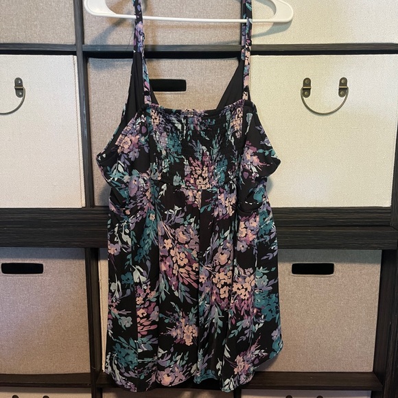 Torrid Floral Tank Top - Picture 3 of 9